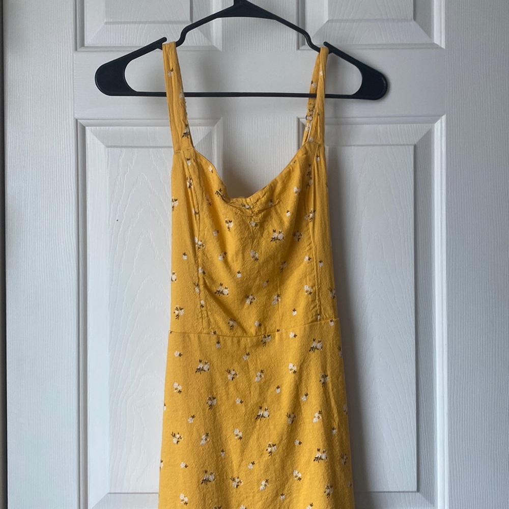 Floral yellow dress